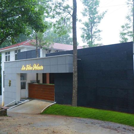 La Feliz Palacio Yercaud Zewnętrze zdjęcie