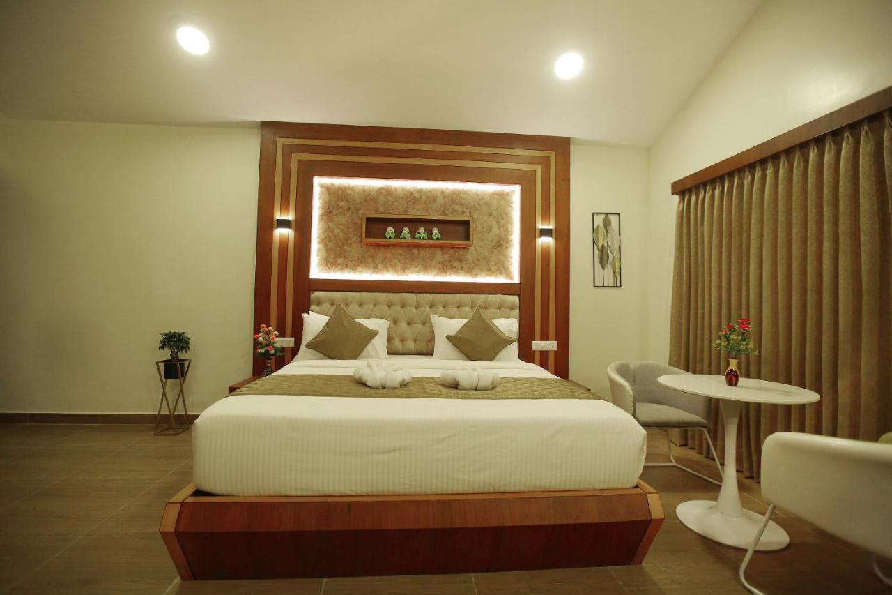 La Feliz Palacio Yercaud Zewnętrze zdjęcie